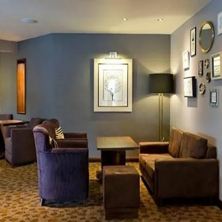 Premier Inn Birmingham Nec/Airport-2